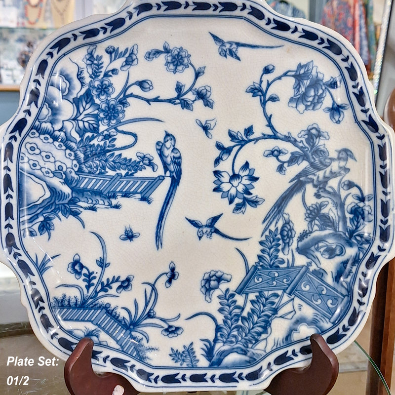 Blue And White Fleur Ceramic / Porcelain Decorative Plate Set