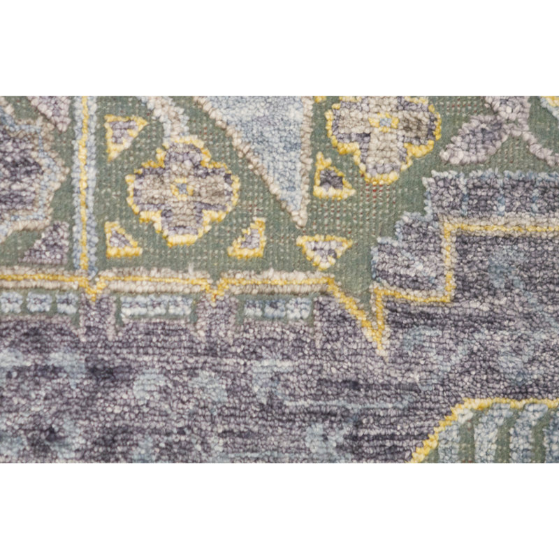 Windsom Oriental Area Rug in Green, Rectangle 9'11" x 14'3"
