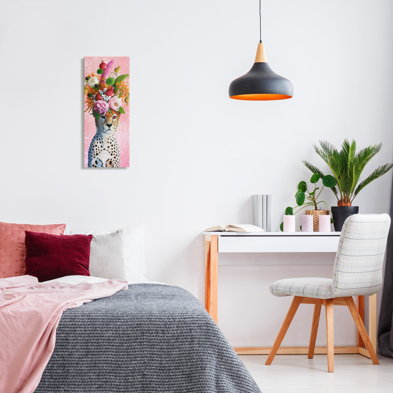 Toile Seret Cheetah & Florals, design par Heather Gauthier, H 24 po x l 10 po