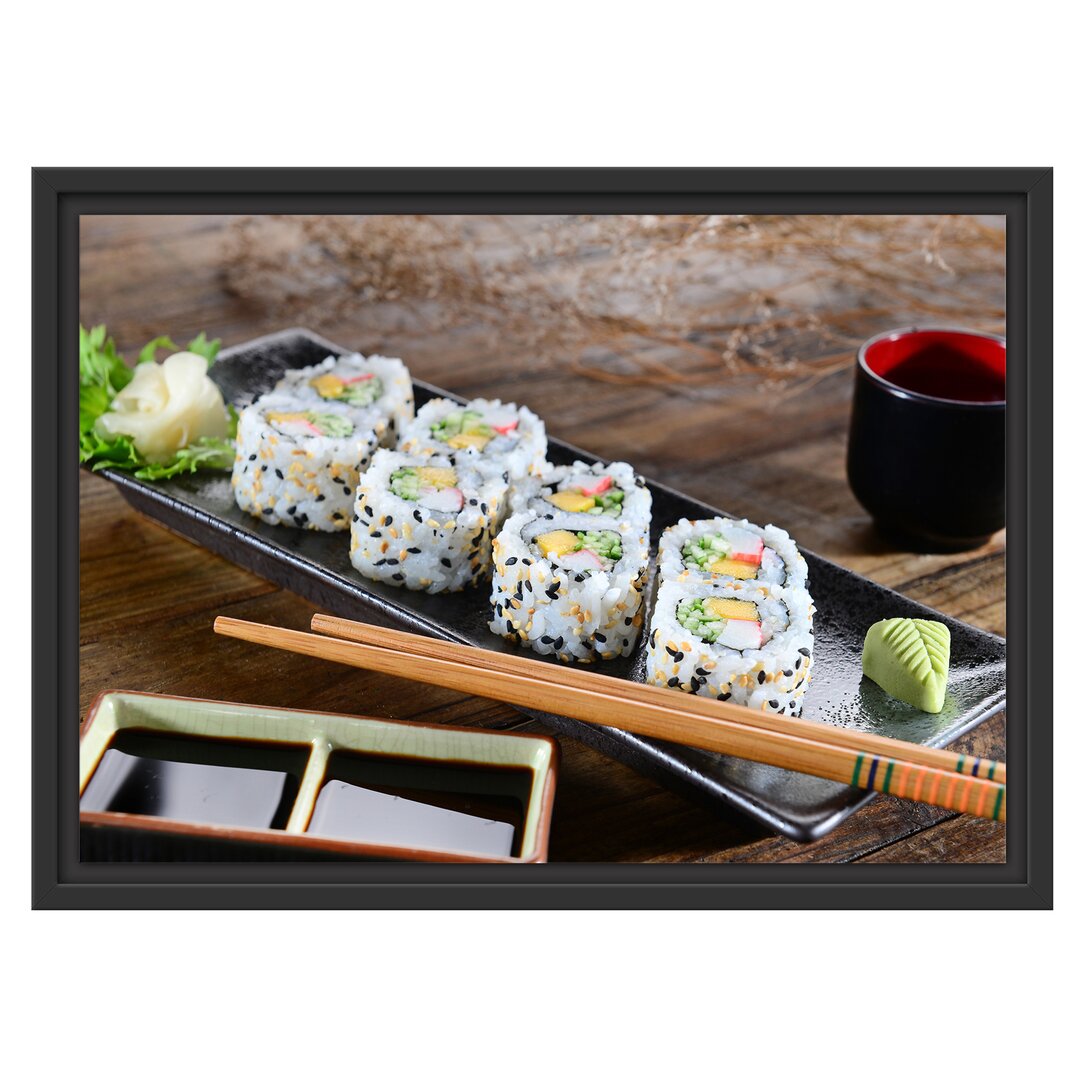 Gerahmtes Wandbild Delikate Inside Out Sushi Rollen