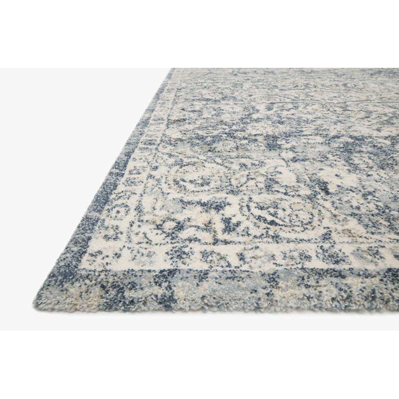 Vaghinag Oriental Indoor Rug
