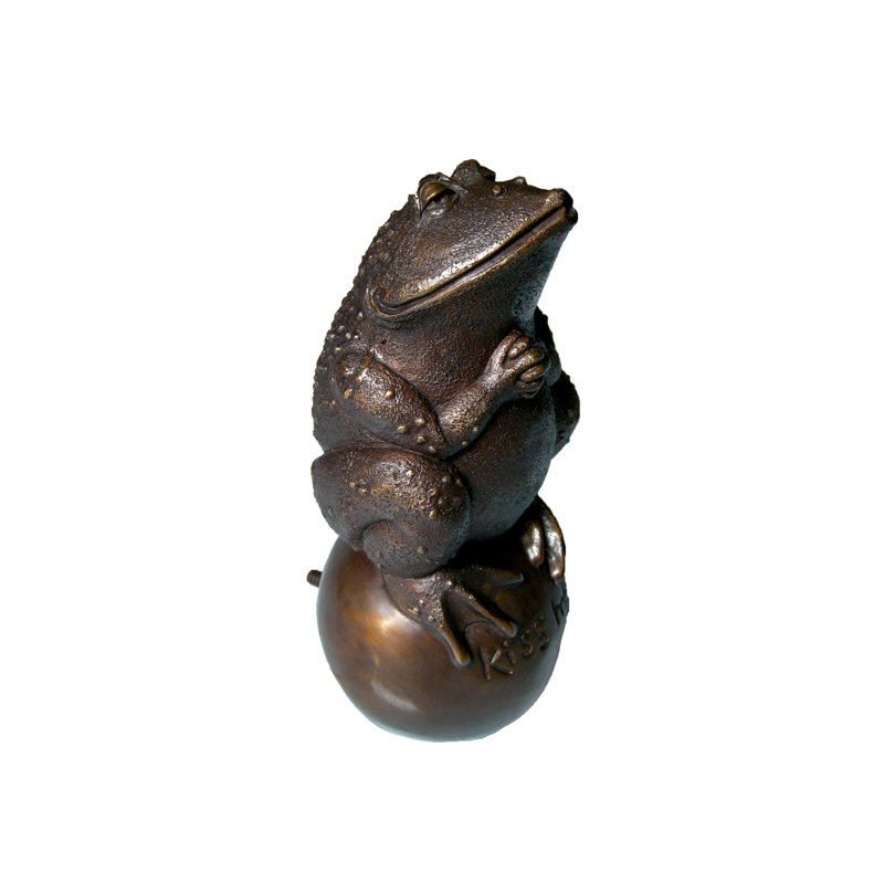 Bronze Frog on Ball Spitter Fountain