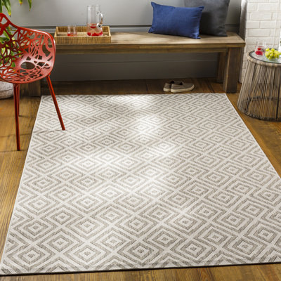 Mendota Geometric Indoor / Outdoor Rug