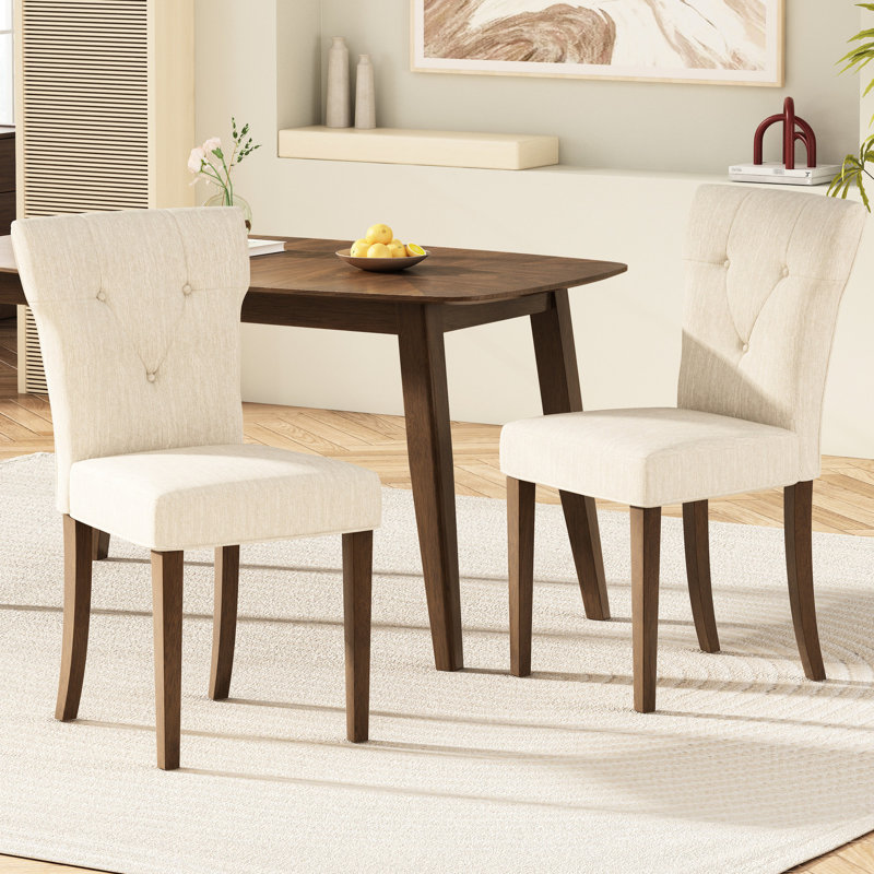 Table de salle à manger captivante en noyer - une pièce maîtresse pour votre table rectangulaire en bois: et une option élégante