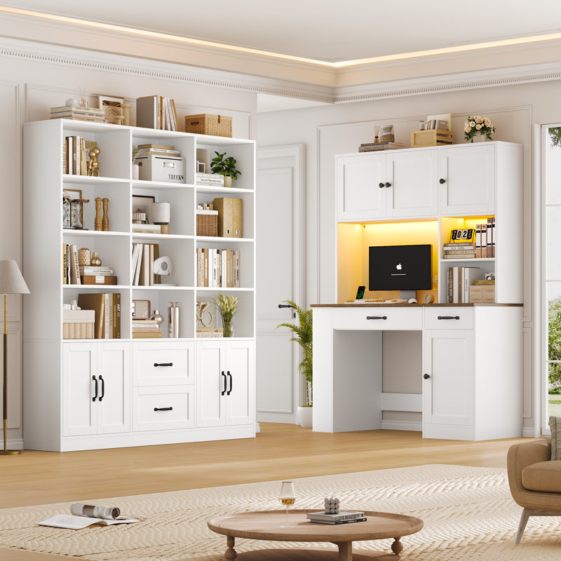 Computer Ensemble de bureau d'ordinateur 47,2 "avec rehausse + bibliothèque 58,7", bureau à domicile avec station de charge et éclairage DEL, tablette de rangement triple avec présentoir et armoires dissimulées, ensemble de meubles 2 pièces