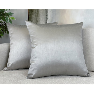 Housse de coussin carré en soie synthétique 18 pi x 18 po Aiking Home, fermeture à glissière, argent (ensemble de 2)