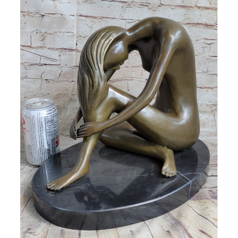 Figurines et sculptures