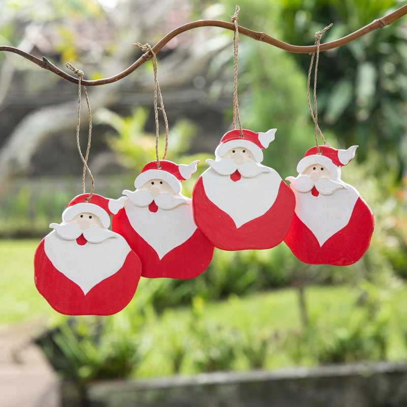 Ornements de Noël en bois faits à la main pour le Père Noël Alcott Hill