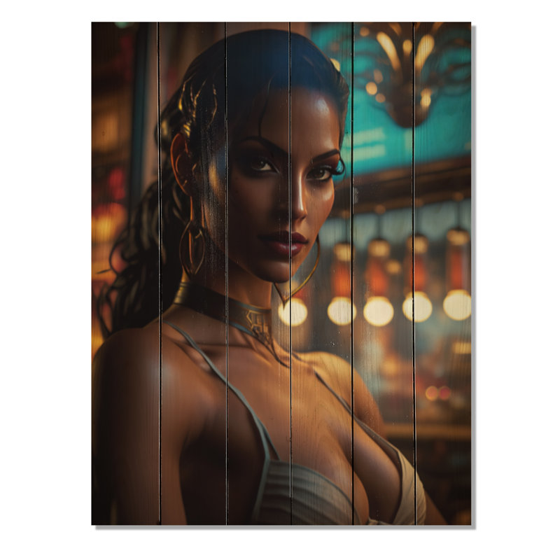 «Lush Young Woman», impression sensuelle sur bois de pin naturel, H 20 po x l 10 po x P 0,78 po