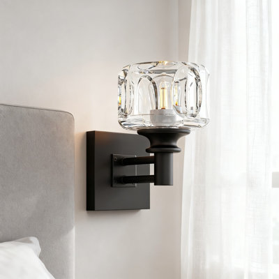Applique murale moderne noir mat avec abat-jour en cristal, luminaire de salle de bain 1 lumière pour chambre et salon