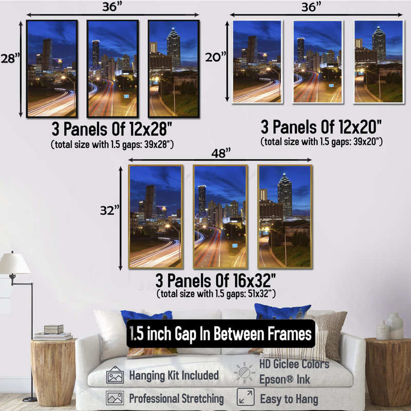 «Atlanta Skyline Twilight Blue Hour - Cityscape», ensemble de 3 toiles d'art encadrées, H 20 po x l 36 po x P 1 po