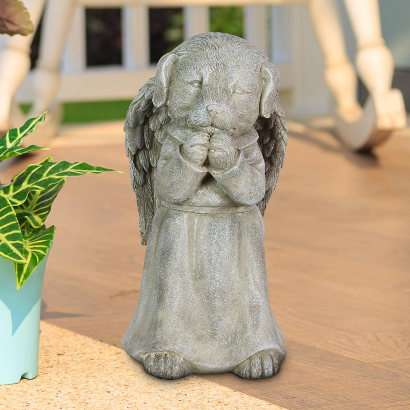 Statue de jardin d'ange chien priant