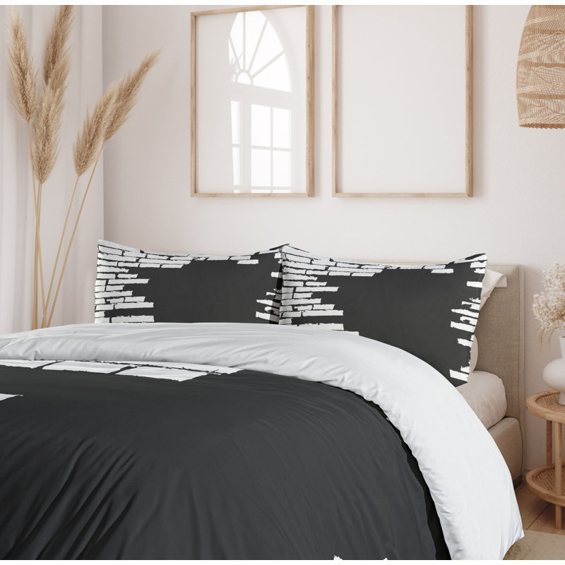 No Duvet Cover, California King Duvet Cover + 2 Standard Shams