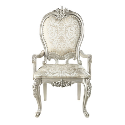 2 fauteuils en tissu et champagne - capacité de poids de 220 lb. 25 po de hauteur avec accoudoirs. Rembourré de mousse D22 pour plus de confort. Structure en bois d'hévéa, bois composite