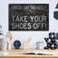 «Take Your Shoes Off» par Cindy Jacobs, art mural en métal-180289585