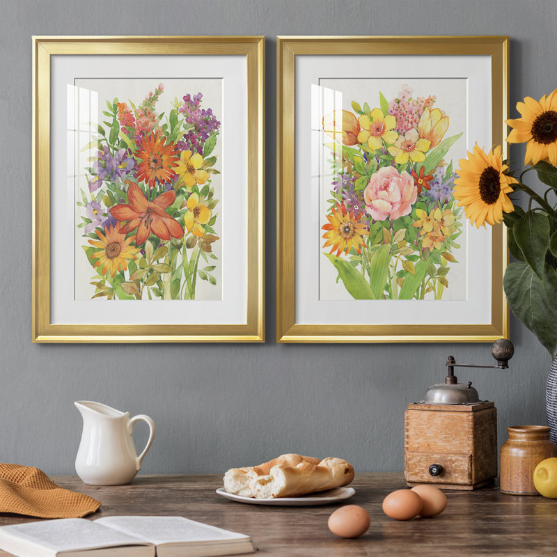Floral Mix I, reproduction encadrée de qualité supérieure, prête à être accrochée, Cadre doré, H 42,5 po x l 61 po x P 1 po