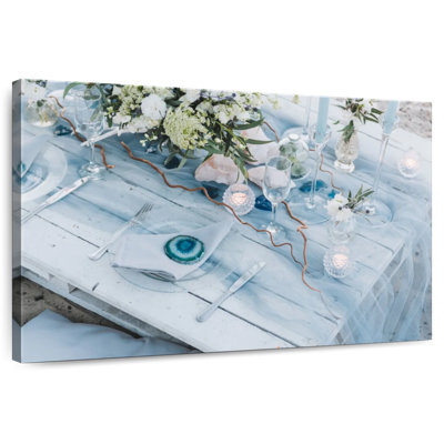 Senne Elegant Table Setup