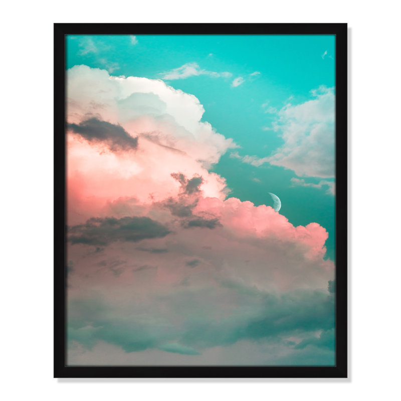 «Crescent Sky» par Szabo Viktor - Art encadré avec fond perdu, H 25,5 po x l 21,5 po x P 1,25 po, Cadre noir satiné
