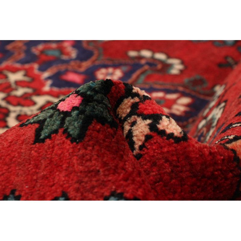 Tapis rouge Andelz 3 pi 7 po x 6 pi 9 po