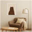 «Bear with Bee Beige» par Molly Dillon de The Lil Dills Shop, reproduction d'art sur toile encadrée