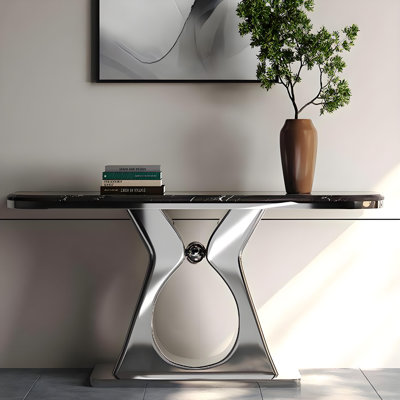 Console légère en métal de style luxueux.