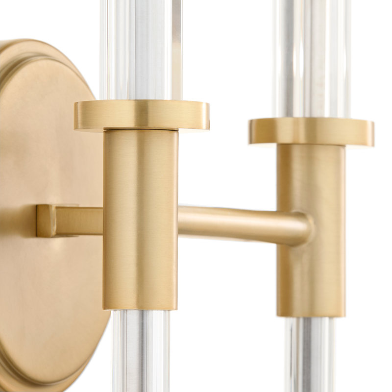 Hightower 2 - Light Wallchiere