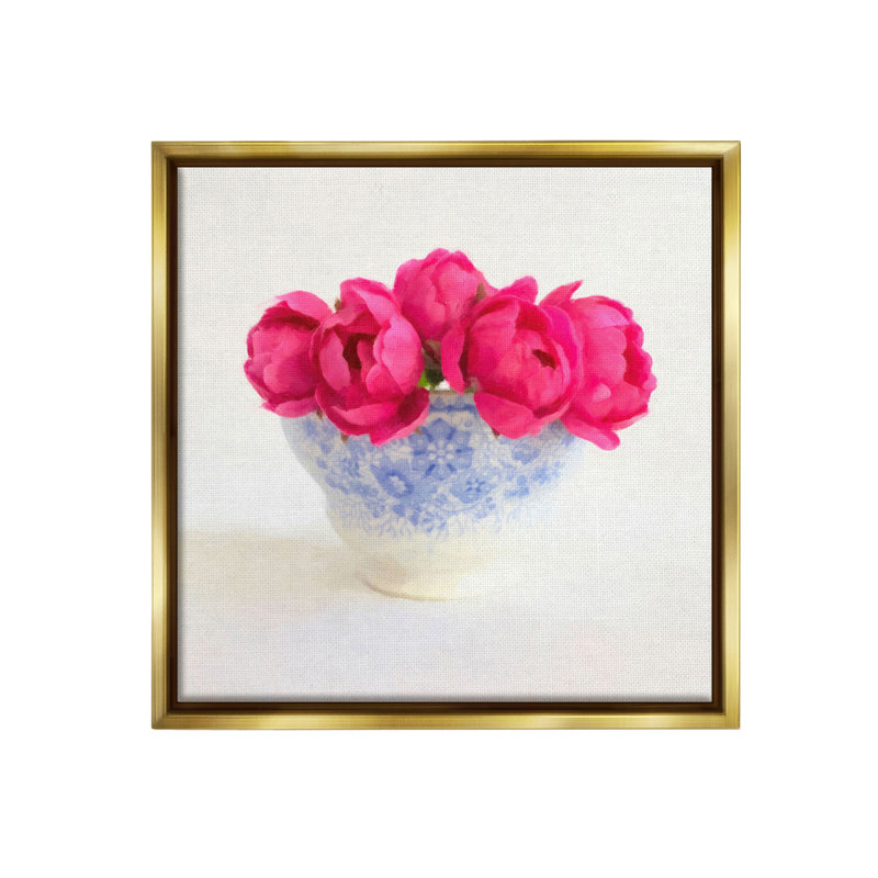 «Roses In Subtle Vase Floater Frame» sur, Cadre flottant métallique doré, H 25 po x l 25 po