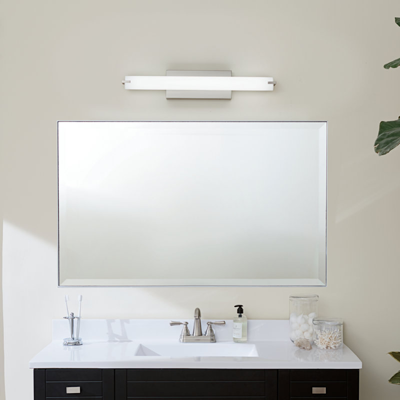 Barre d'éclairage de salle de bain 1 lumière linéaire Sevgi