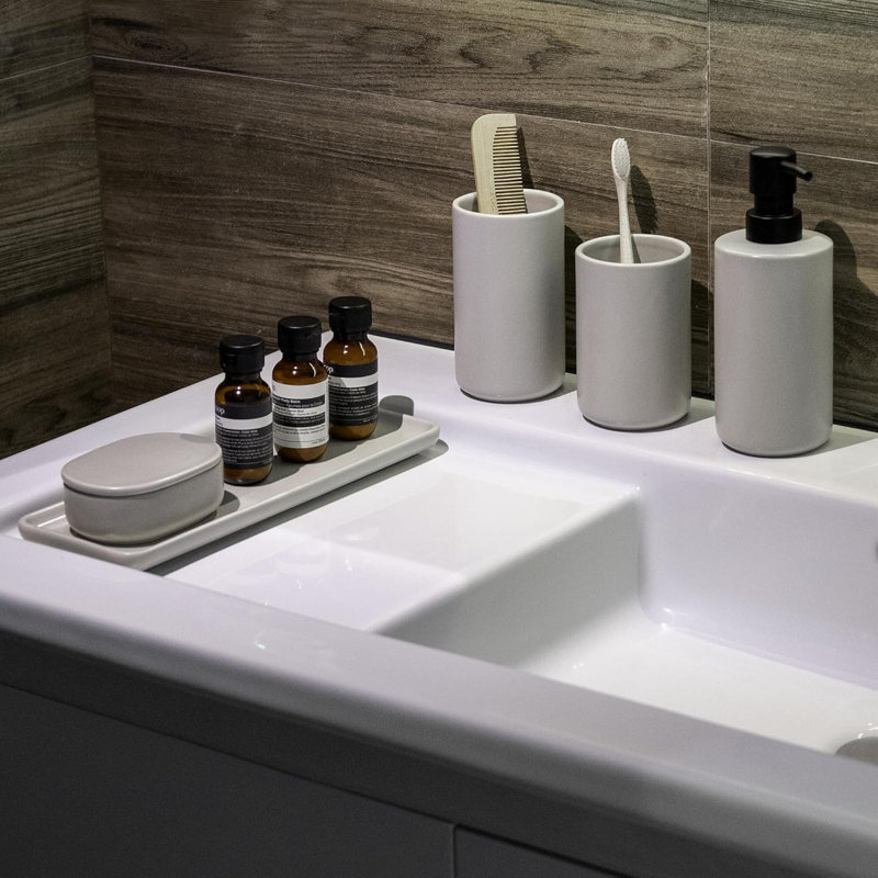 Ensembles d'accessoires de salle de bain beige, ensemble complet d'accessoires de salle de bain 4 pièces, ensemble de comptoir de meuble-lavabo, pompe à savon avec distributeur de lotion, gobelet, porte-brosse à dents, support Cotton Swab