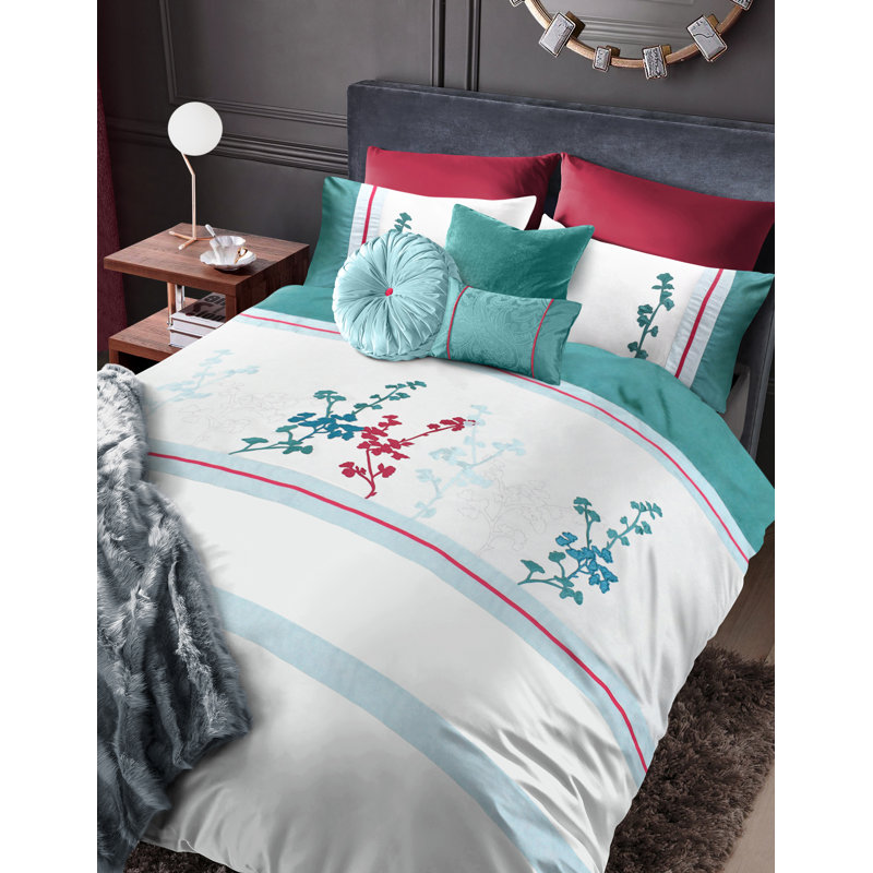 Cateria Floral Duvet Cover