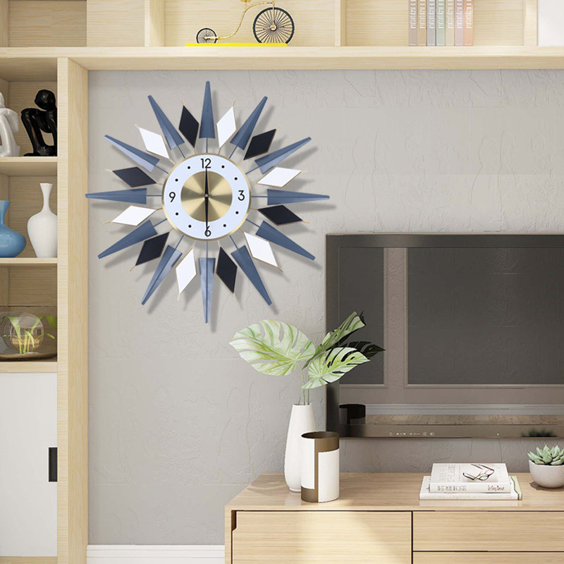 Beccio Metal Wall Clock