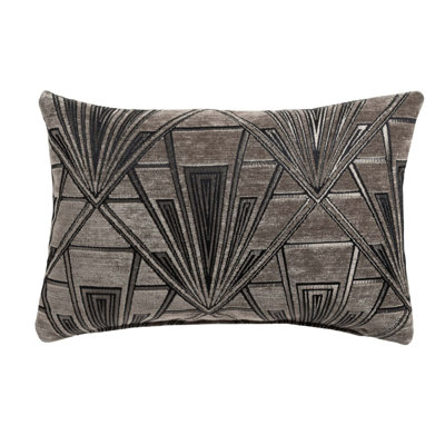 Geometric Cushion