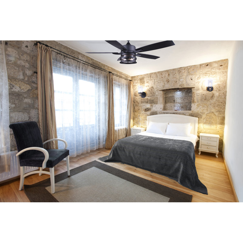 Ventilateur de plafond standard à 5 pales de 52 po avec télécommande et ensemble d'éclairage inclus Wilhite