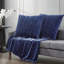 Coussin décoratif en fausse fourrure indigo 26 x 26 canaux KLP