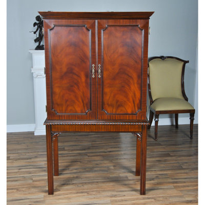 Armoire bar