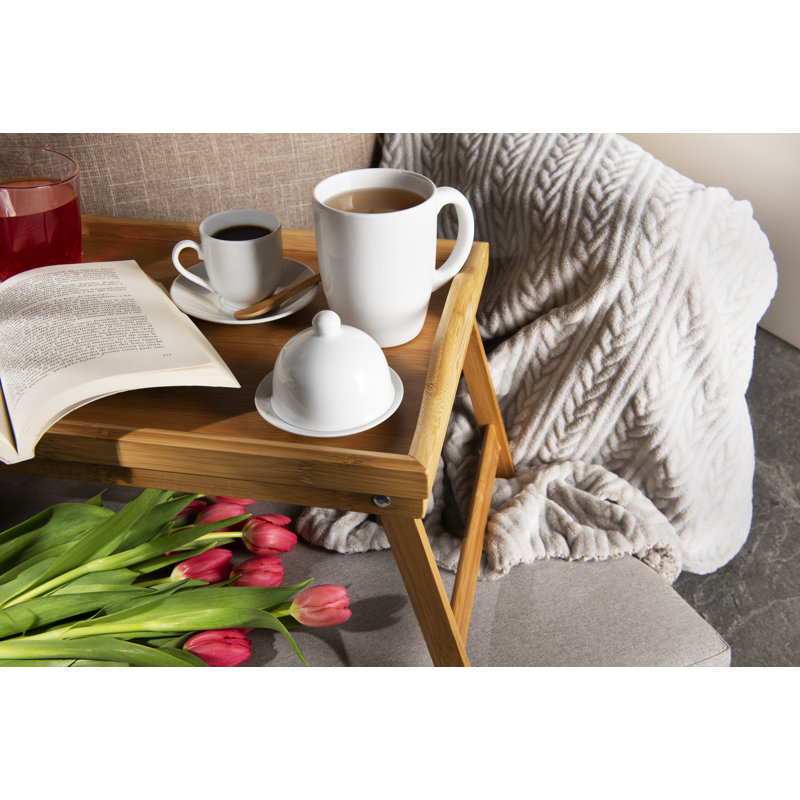 SET OF 6 WHITE MUGS