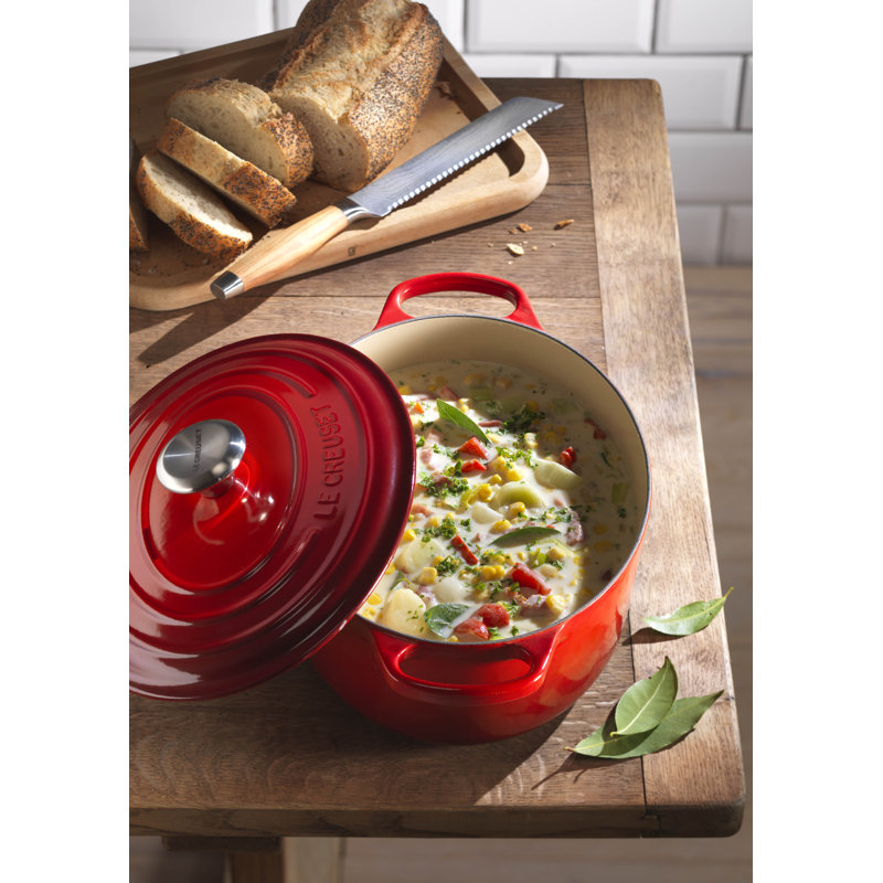 Le Creuset Enameled Cast Iron Oval Dutch Oven with Lid, 6.75 quarts, Cerise