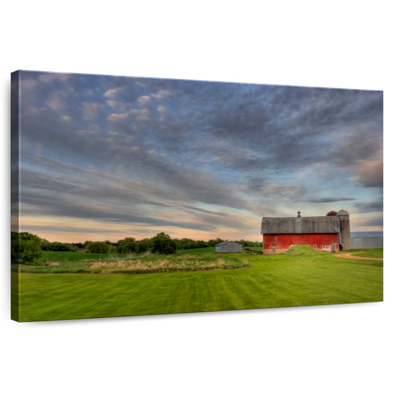 Lilie Rural Minnesota Barn