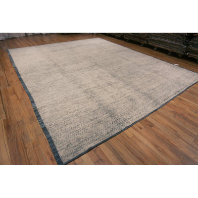 Grand tapis moderne en laine à motif abstrait de la collection Nazmiyal