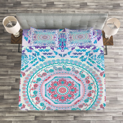 Mandala Bedspread Set with Shams