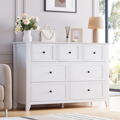 Dresser with 7 Deep Drawers for Bedroom, Modern Simplist Wood Storage Chest with Gold Handles, Tall Organizer for Closet Hallway Living Room