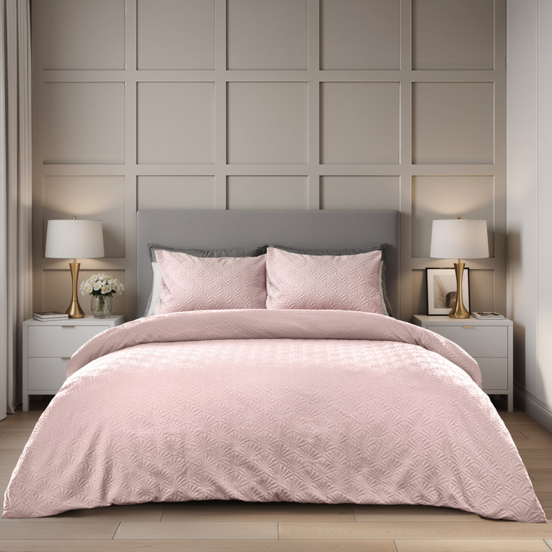 Sorrento - Embellished Bed Linen Set Cotton Blend Geometric Duvet Cover Set with Pillowcases Included, Pink