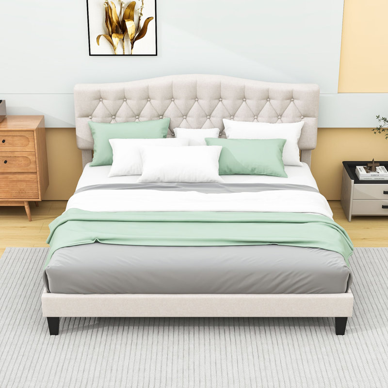 Lit plateforme tapissier avec tête de lit Fatmata, Très grand