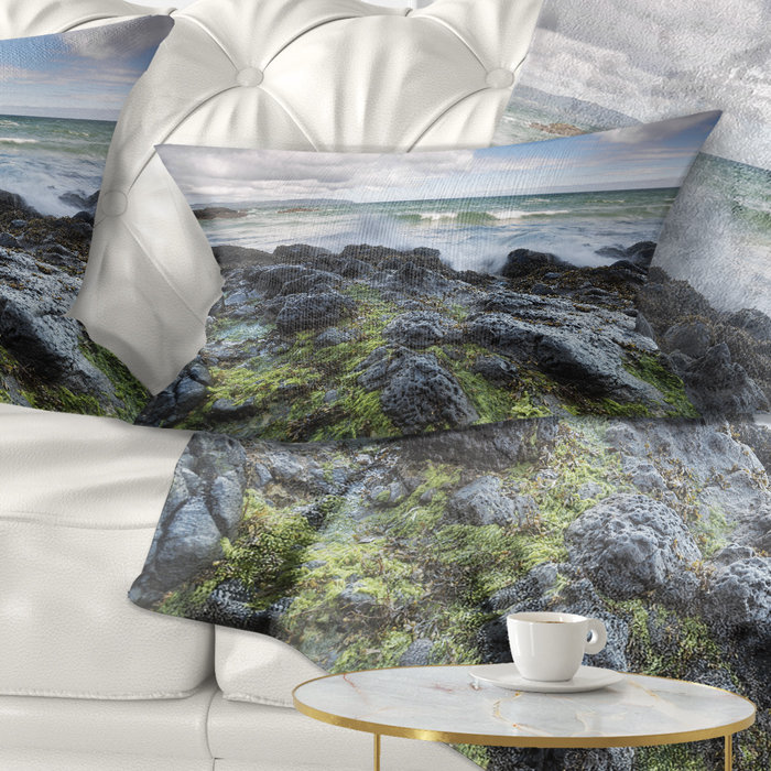 Housse et insert de coussin rectangulaire Rocky North Ireland Seashore