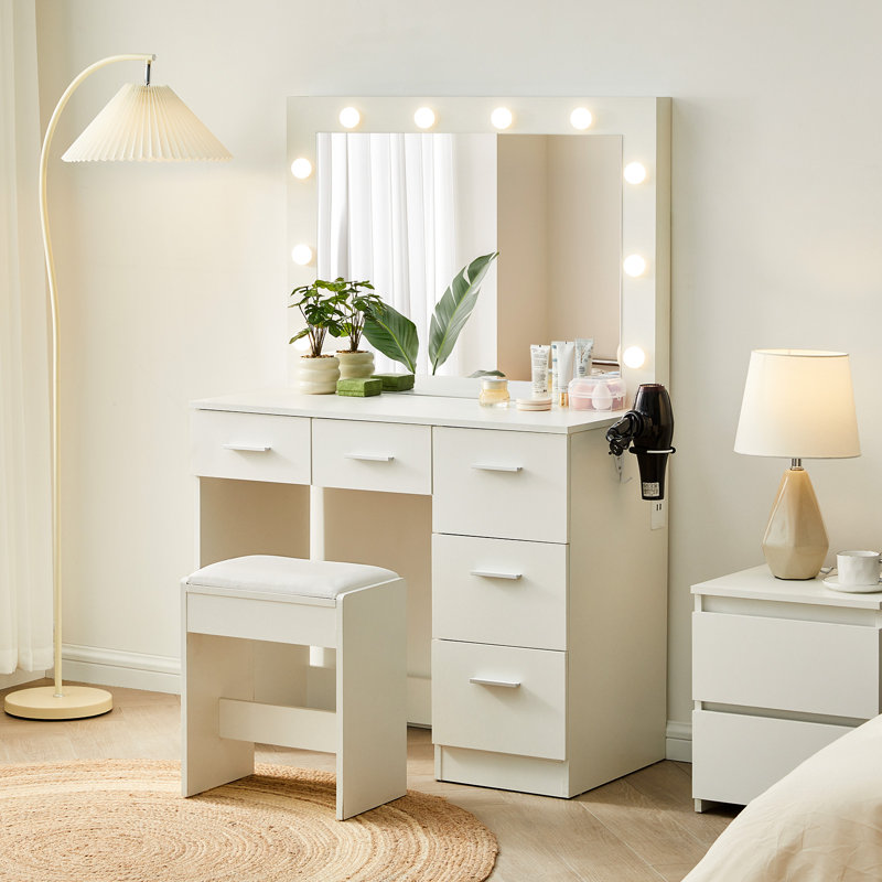 Dressing Table with Mirror