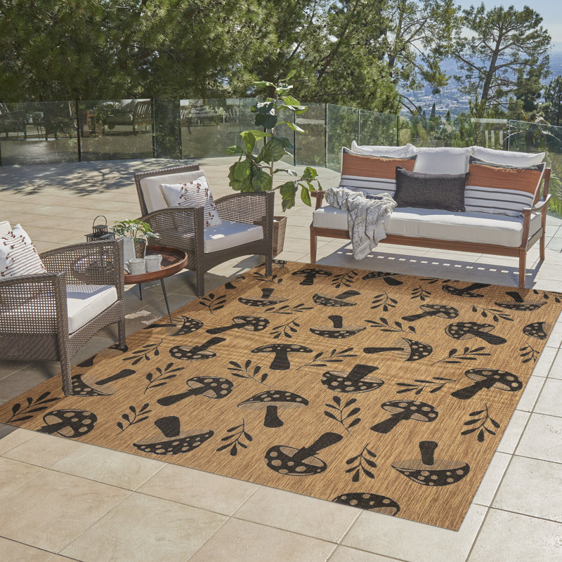 Tapis intérieur / extérieur en polypropylène tissé à plat à motif de champignon brun crème / brun Solterra Kinoko