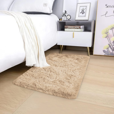 Soft Fluffy Indoor/Outdoor Shaggy Area Rug – Luxurious Comfort & Stylish Design