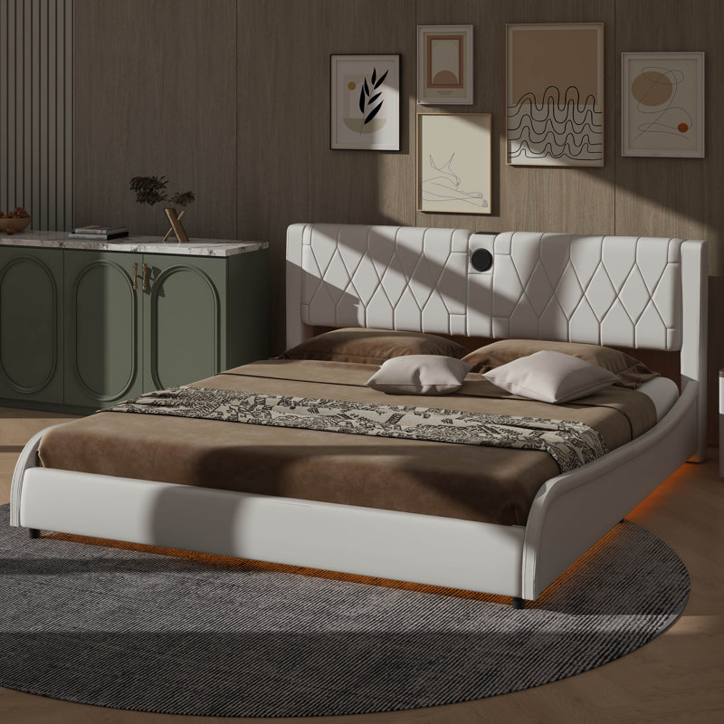 Lit luxueux en similicuir à profil bas avec audio Bluetooth et lumière DEL RVB, Très grand lit, Blanc