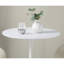 Table contemporaine transformable en table à manger ou en bar, en métal blanc et bois blanc.