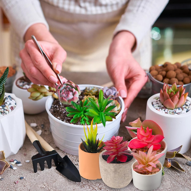 38-piece Cute Christmas Mini Artificial Succulent Plants